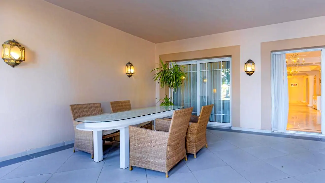 Hotel Grand Palace +18 - Hurghada